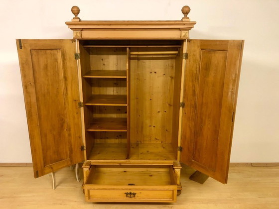 Image 1 of Softwood wardrobe, farmhouse wardrobe, antique wardrobe, Gründerzeit wardrobe, country-style wardrobe, hall wardrobe circa 1890