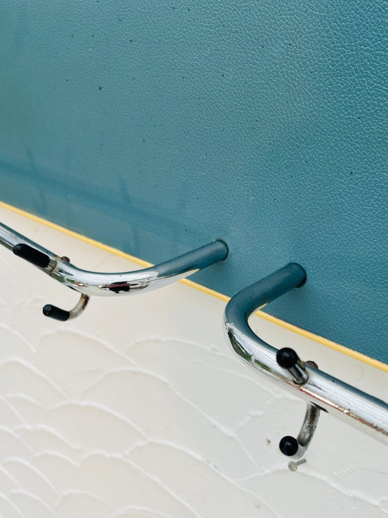 Image 1 of Appendiabiti da parete vintage blu e cromato