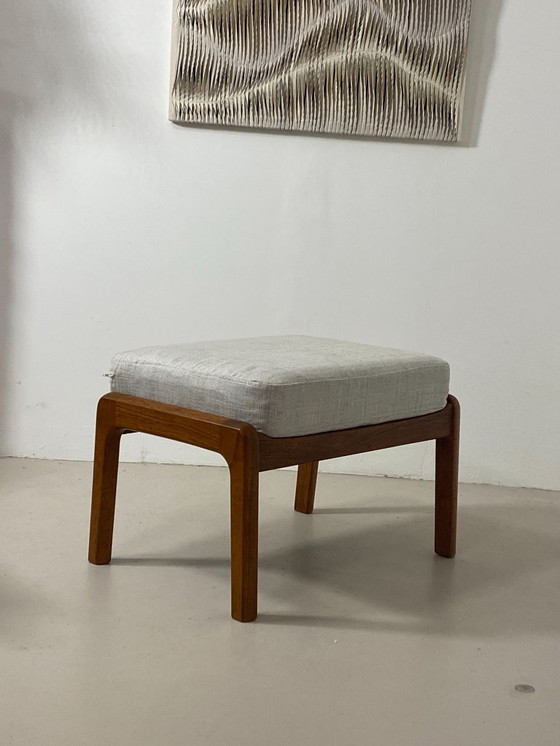 Image 1 of Poltrona e pouf in teak danese – anni '60