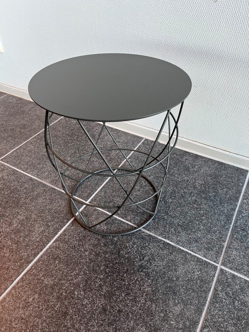 Rolf Benz 942 U bijzettafel