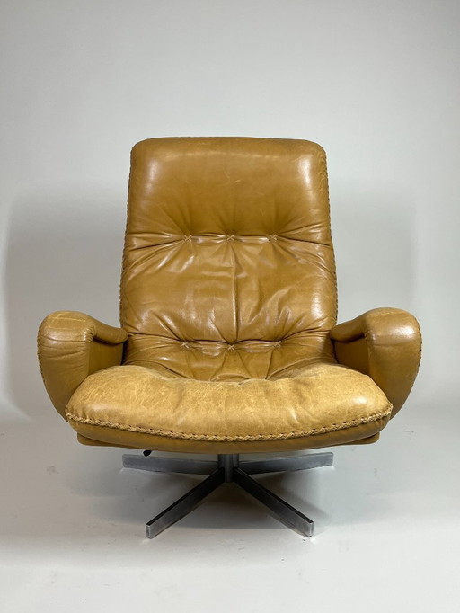 De Sede S231 “James Bond” Swivel Armchair, 1960s