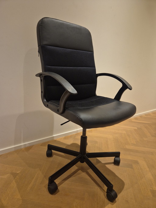 Chaise de bureau réglable