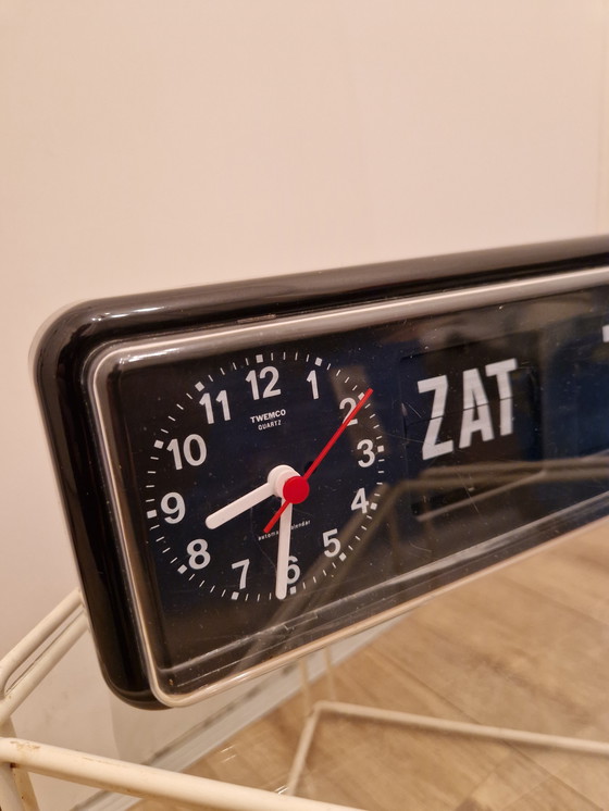 Image 1 of Orologio a ribalta Twemco BQ38 con data automatica