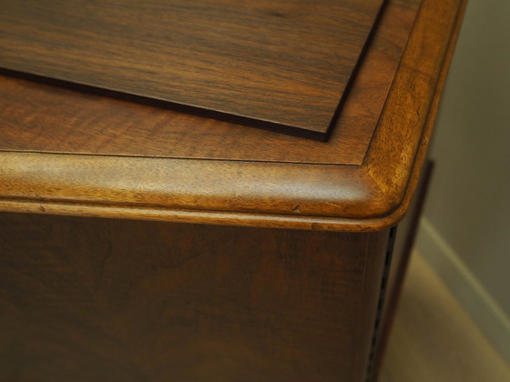 Image 1 of Credenza in noce, design danese, anni '60, prodotta in Danimarca