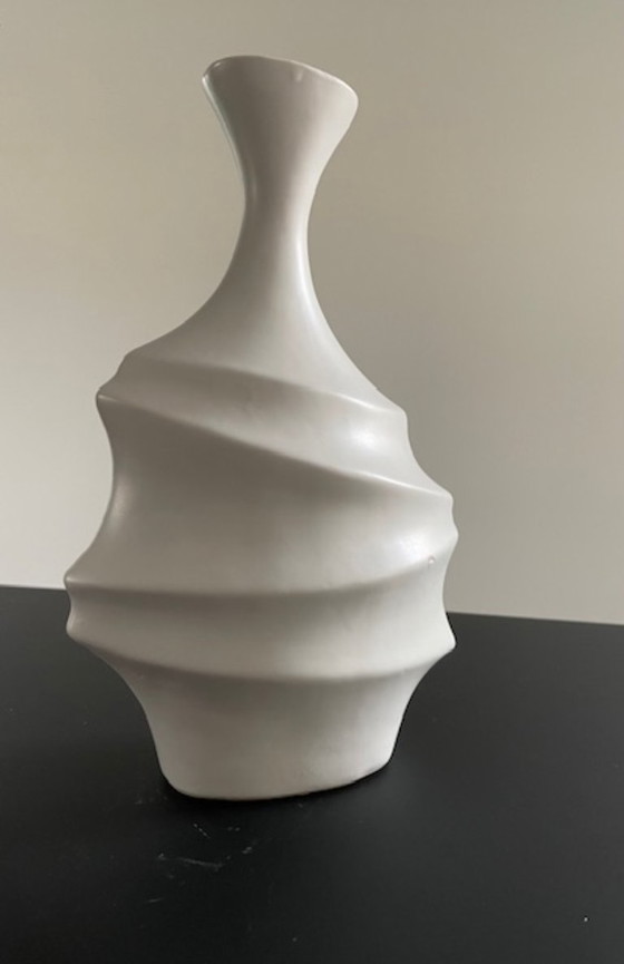 Image 1 of Sculptural amphora-shaped vase in matt-glazed ceramic
