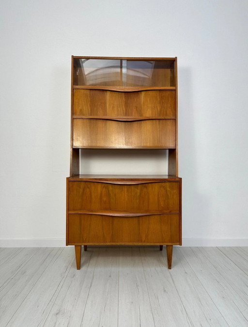 Mobiletto vintage in noce di Franz Ehrlich per VEB Deutsche Werkstätten Hellerau, design tedesco, anni '50