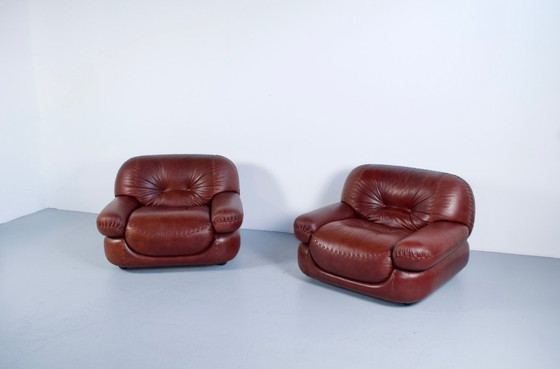 Image 1 of Ein Paar Sapporo-Ledersessel aus den 1970er Jahren, Verlag Mobil Girgi