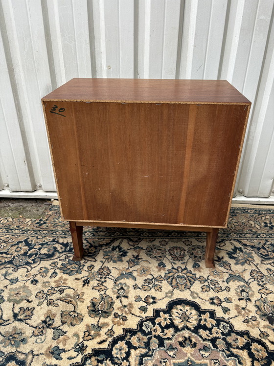 Image 1 of Mid-century teak houten kastje 