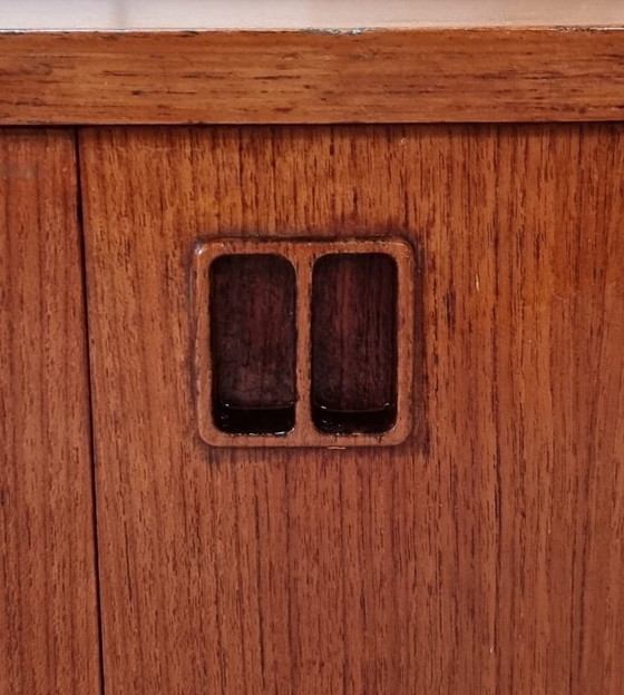 Image 1 of Credenza di metà secolo