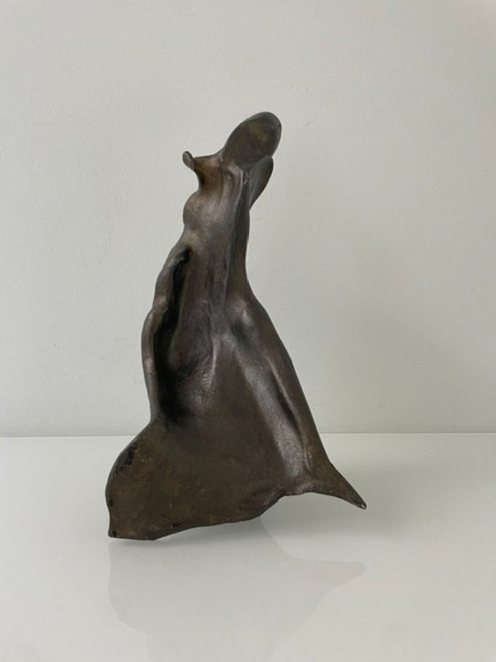 Image 1 of Expressieve sculptuur figuur in de wind - futuristisch