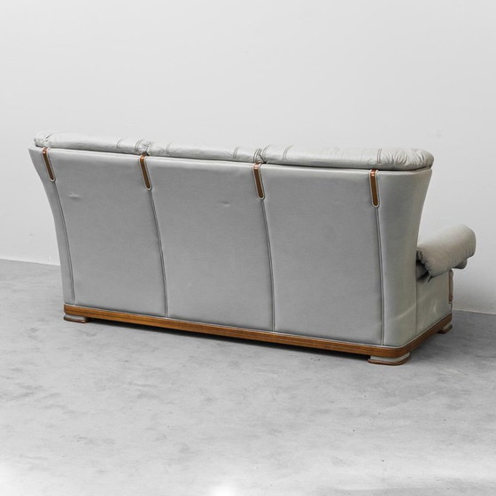 Image 1 of DIVANO 3 POSTI VINTAGE EN PELLE GRIGIO E LEGNO ANNI '50 MODERNARIATO