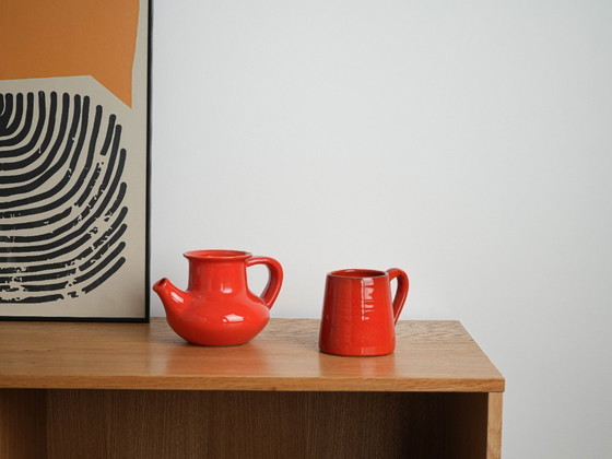 Image 1 of Jarra de cerámica roja, diseño danés, década de 1960, fabricada en Dinamarca.