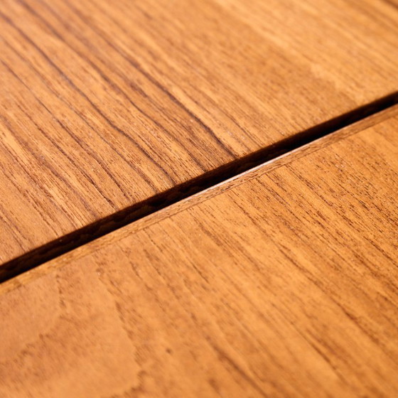 Image 1 of MK9976 Table de salle à manger restaurée en teck et chêne