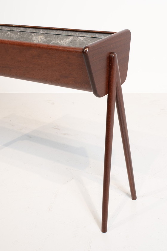 Image 1 of jardinière en teck danoise