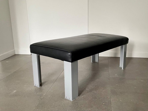 Leolux Patachou Pouf - Schwarzes Leder.