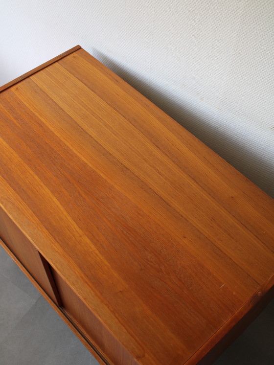 Image 1 of Vintage Deens platenspelerkast in teak