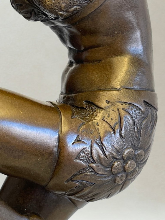 Image 1 of Art Deco sculptuur – Danseres in beweging – Decoratief brons – Gesigneerd F. Paris – 38 cm