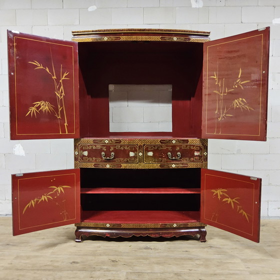 Image 1 of Mobile cinese d'epoca rosso e oro / scena tradizionale / signore in giardino cinese (mobile bohémien, mobile orientale)