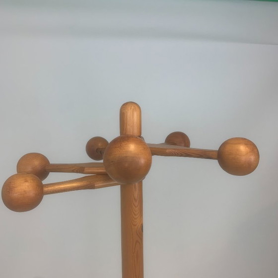 Image 1 of Garderobe "les Arcs Miribel" von Charlotte Perriand