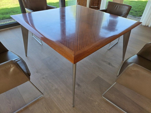 Philippe Starck for Driade Aleph - 'Tisch Un' Dining Table 135x135 cm – eettafels, Metal, Wood
