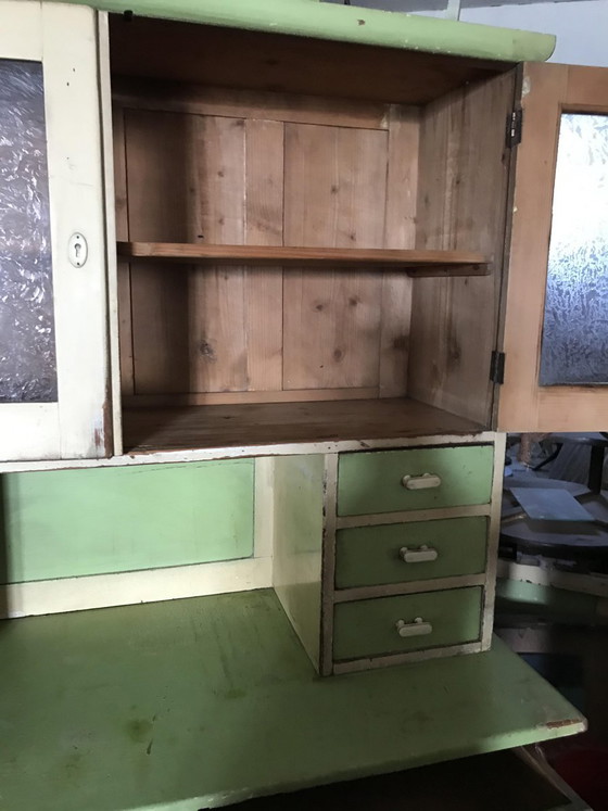 Armoire de cuisine vintage en verre et bois peint, années 1930 – Armoires de rangement (photo 5 of 11)