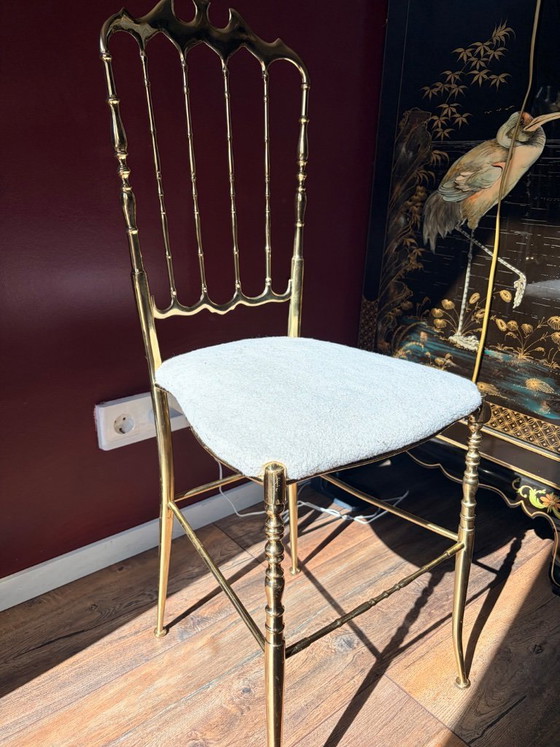 Image 1 of 2 sedie Chiavari in ottone, bianche e rosse