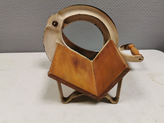 Raadvad - Ove Larsen - Bread Slicer - 294 - Wood, Steel, Iron – Kitchen accessories (photo 2 of 7)