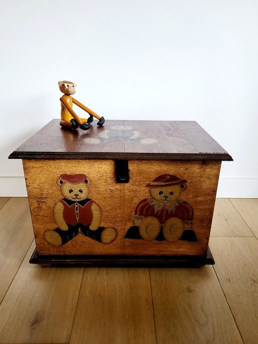 Vintage wooden toy box or storage chest, bear decor