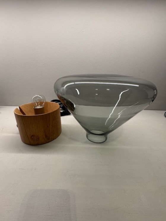 Image 1 of Lampada da tavolo piccola Brokis Muffin in rovere - grigio fumo