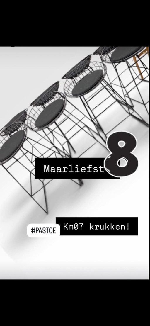 Pastoe KM 07 Steel Stools