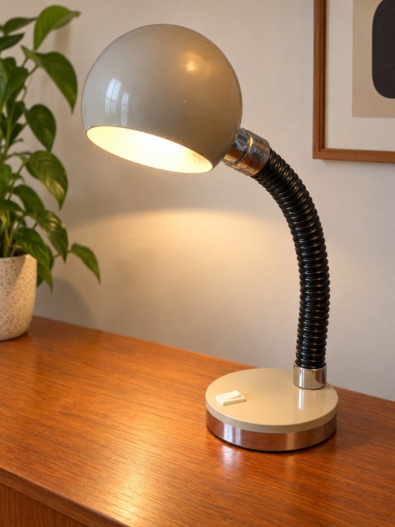 Vintage Hillebrand Space Age Tafellamp // Table Lamp – Tafellampen, Chrome, rvs (photo 4 of 5)