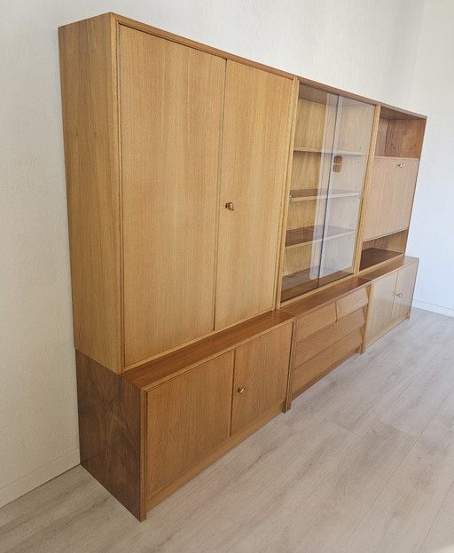 Mid-Century Schrankwand, Wohnzimmerschrankwand im skandinavischen Design