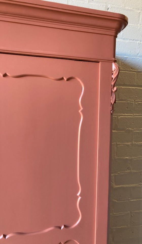 Image 1 of Antiker Porzellanschrank, Kleiderschrank, Kinderzimmerschrank, Spielzeugschrank