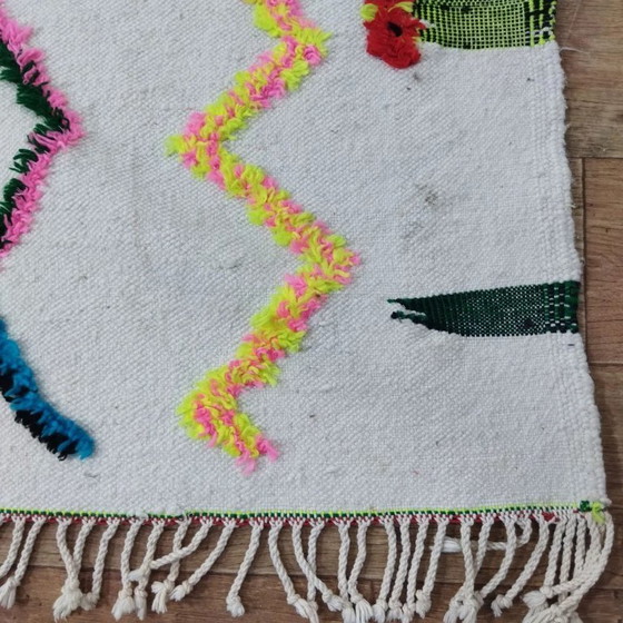 Image 1 of Traditioneel Azilal Berber-kleed – 100% natuurlijke wol, handgeweven (222 × 128 cm)