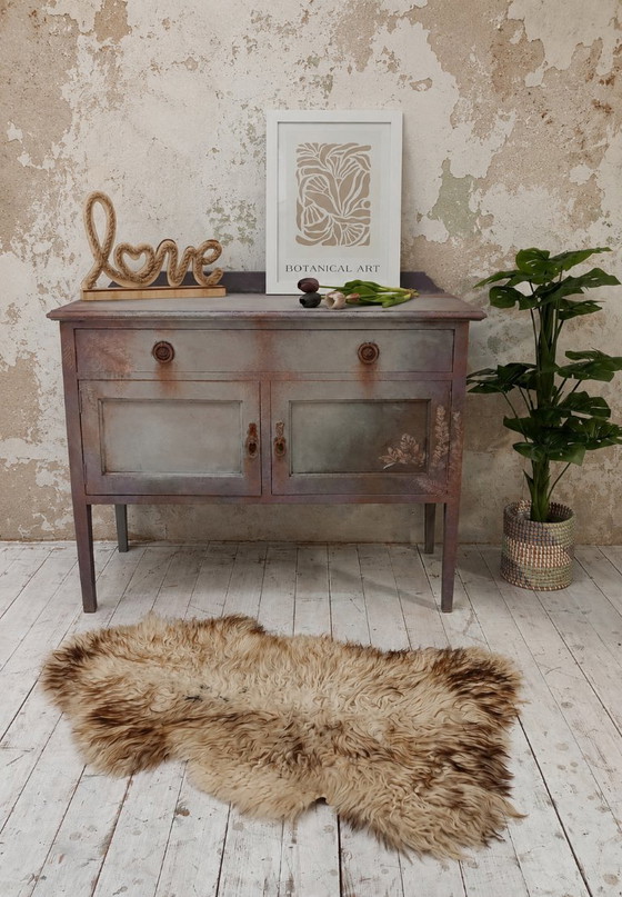 Image 1 of Wooden antique engish cabinet 