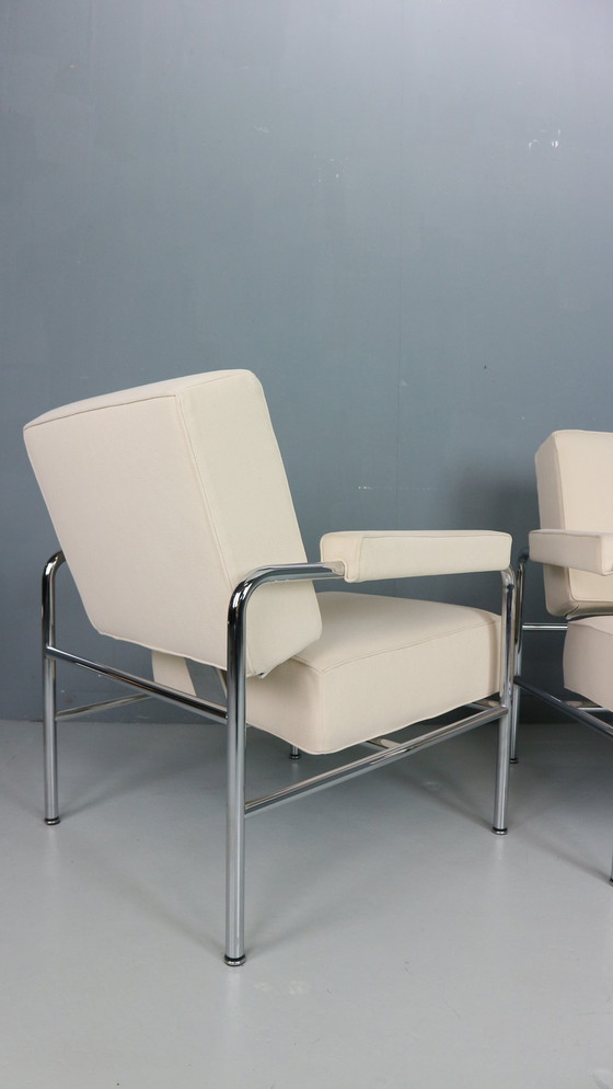 Image 1 of 2x Fauteuil Wagon Fumoir LC13 Le Corbusier, 1931
