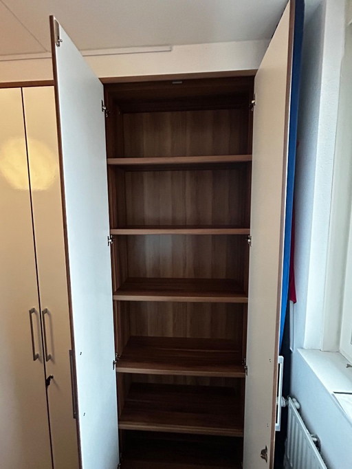 À vendre : 3 armoires de rangement