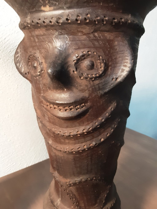 Yaruba shine vessal vases