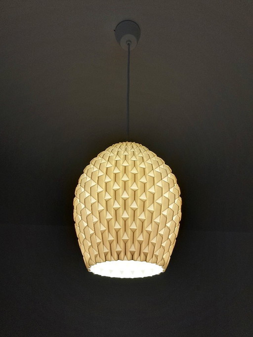 Lampada di design - LL8 Trian - Lampada a sospensione - Materiale sostenibile