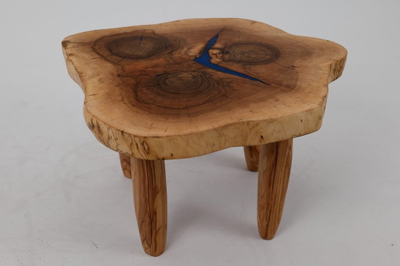 Image 1 of Salontafel van walnoothout met natuurlijke randen, handgemaakt, Logniture
