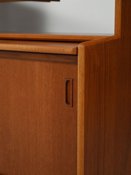 Image 1 of Librería escandinava de teca con cajones suspendidos