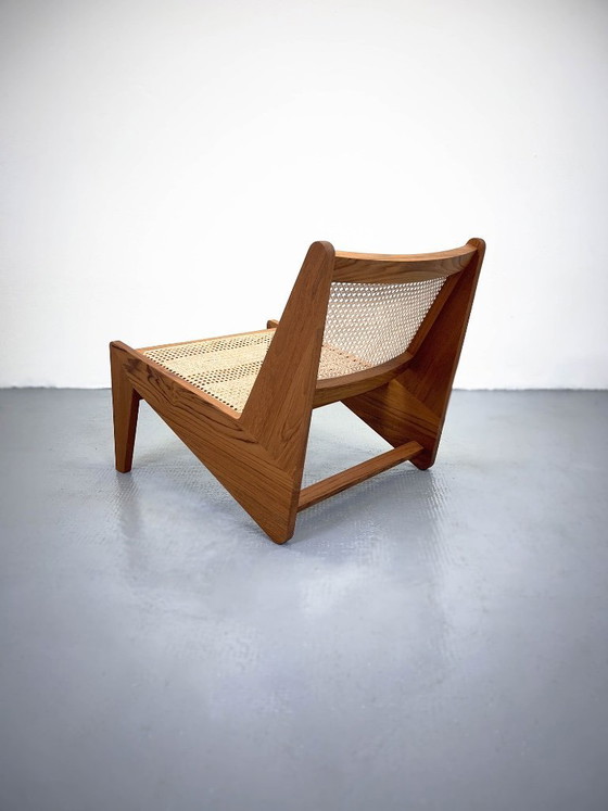 Image 1 of 058 Kangaroo Armchair, Cassina, Pierre Jeanneret Poltrona