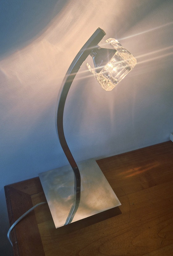 Image 1 of Moderne Designerlampe- Chrom und dickes Glas