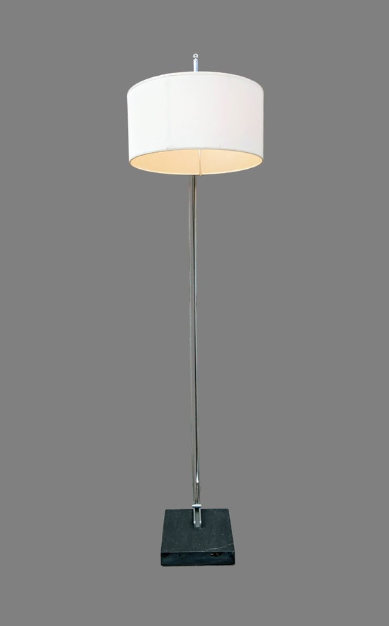 Image 1 of Lámpara de pie Mama Ligne Roset de Thibault Desombre