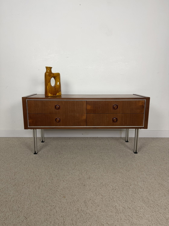 Credenza bassa vintage con 4 cassetti – anni '70 – Credenze, Wood (photo 12 of 13)