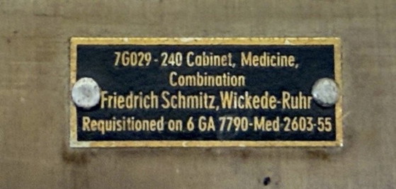 Botiquín de acero inoxidable – Friedrich Schmitz, Armarios, Glass, Metal (photo 11 of 12)