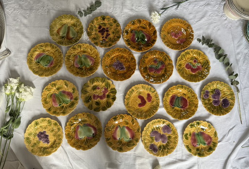 Lot assiettes barbotine Sarreguemines 