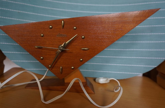 Image 1 of Luhowa vintage electric table clock
