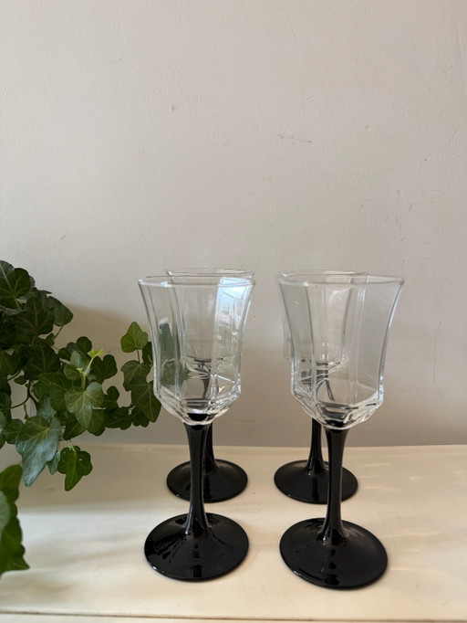Luminarc wine glasses model Octime