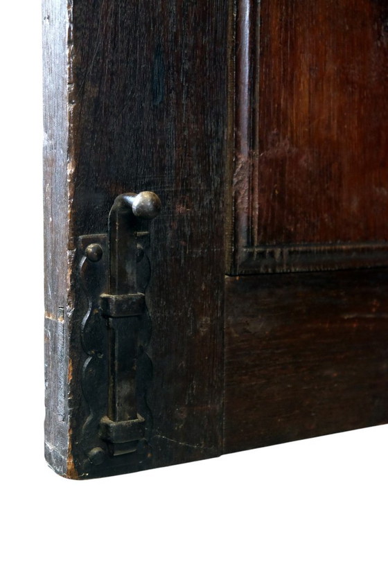 Image 1 of Armario alemán de dos puertas, siglo XVII, roble